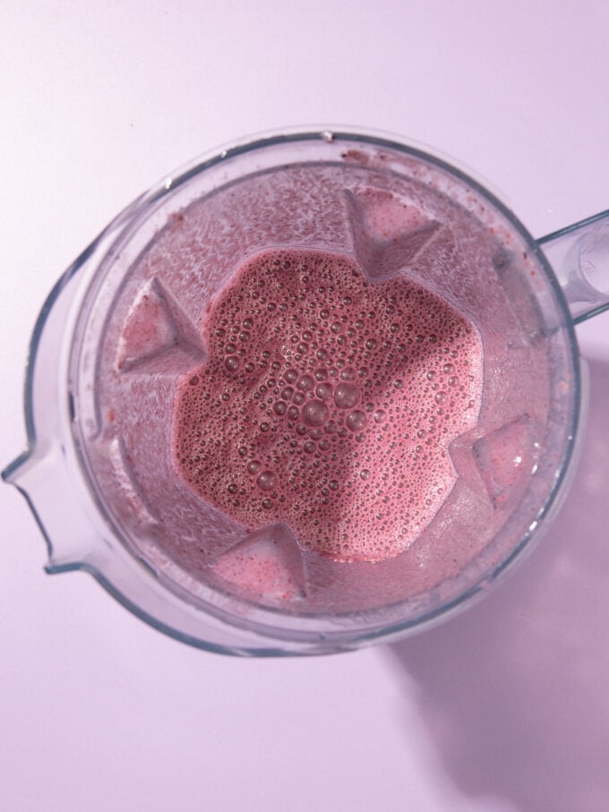 strawberry blueberry smoothie in blender